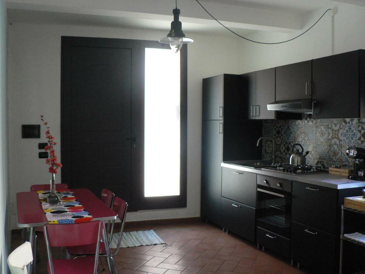 La Casa Sulla Vecchia Riva Daire Ferrara Dış mekan fotoğraf